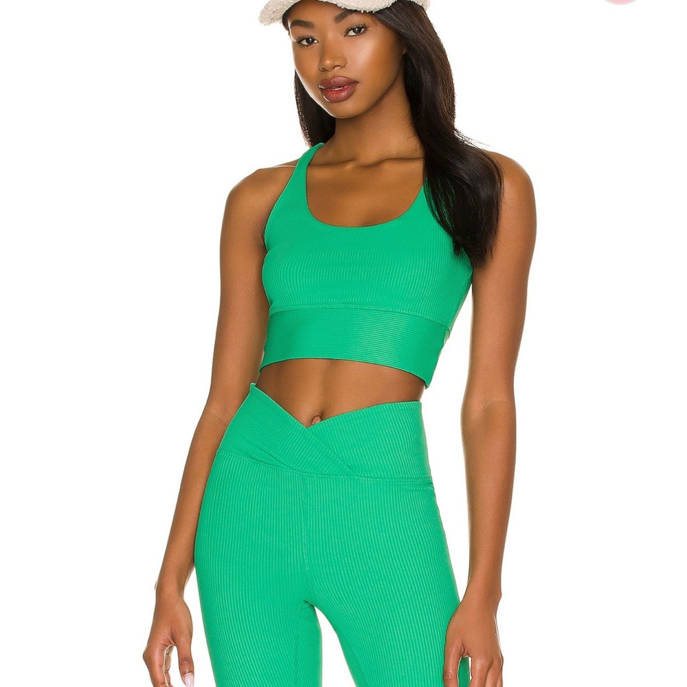 💯 Authentic Year of Ours Green Set L